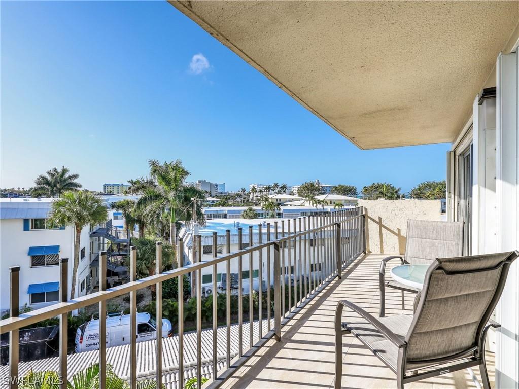 2150 Gulf Shore Boulevard N #407 Naples FL 34102 226011405 image17