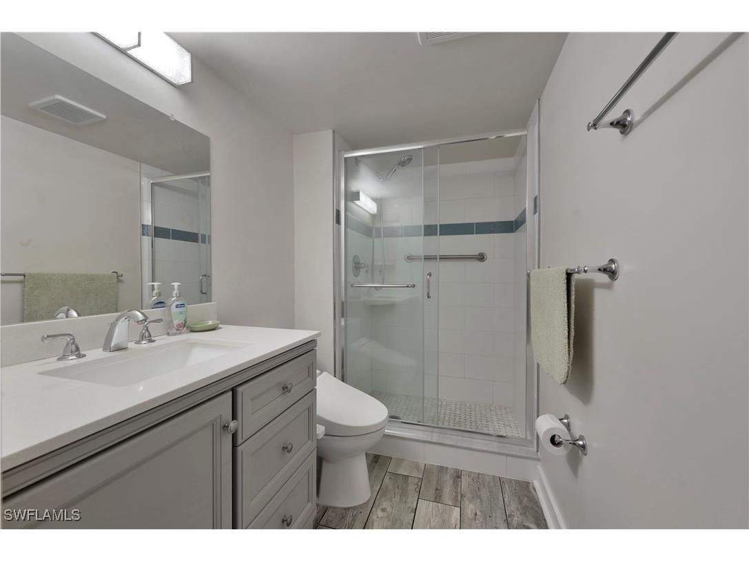 2150 Gulf Shore Boulevard N #411 Naples FL 34102 225059084 image11