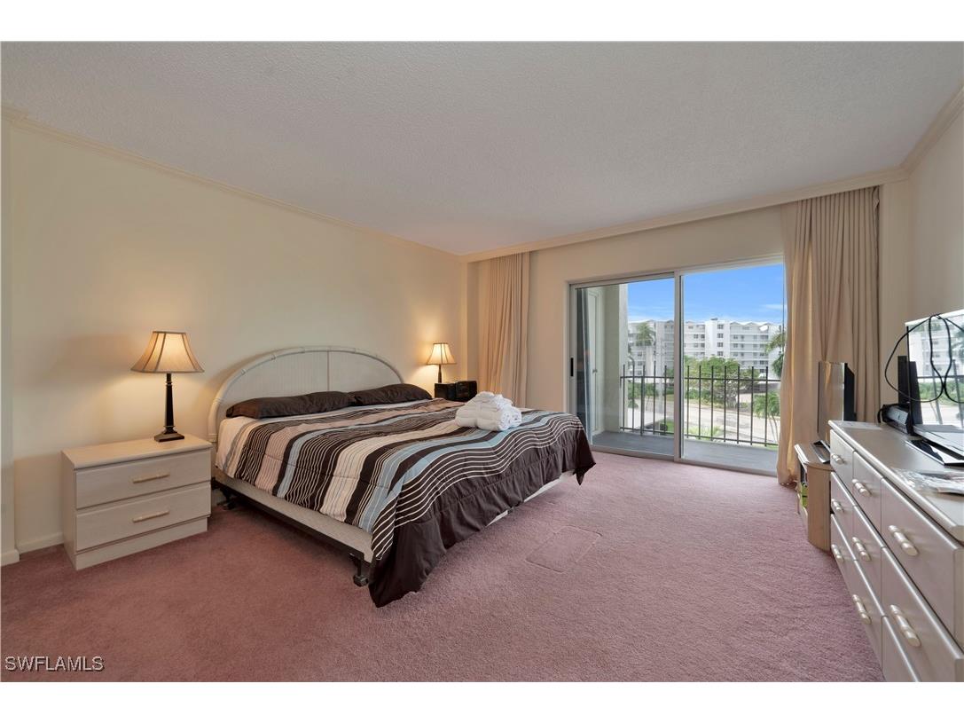 2150 Gulf Shore Boulevard N #411 Naples FL 34102 225059084 image5