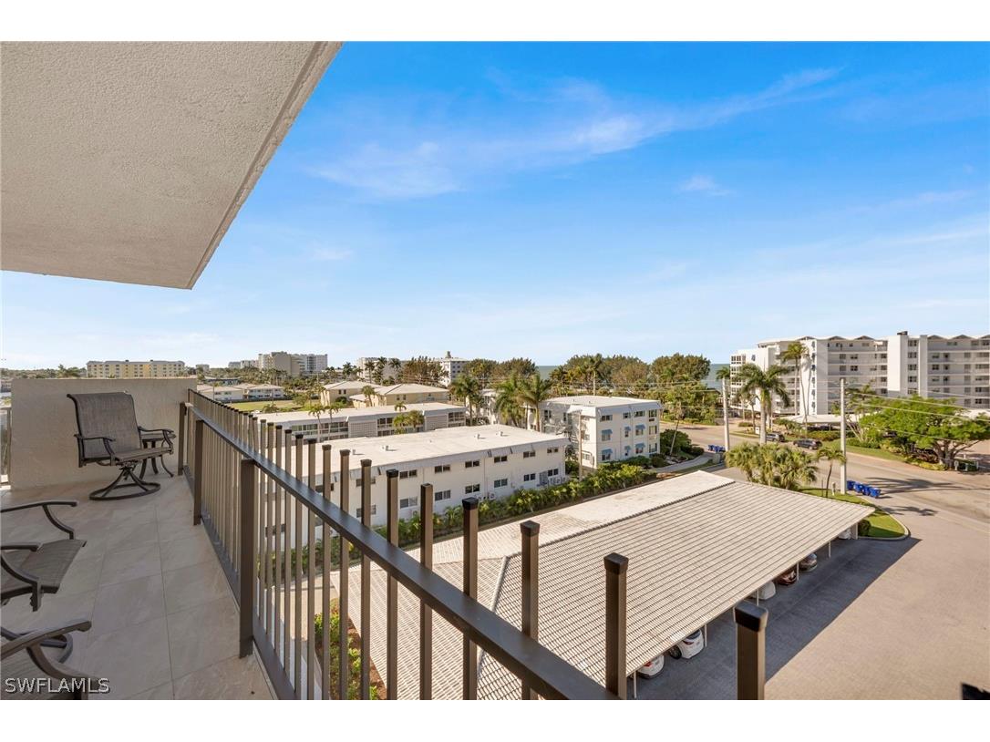 2150 Gulf Shore Boulevard N #609 Naples FL 34102 226012559 image16