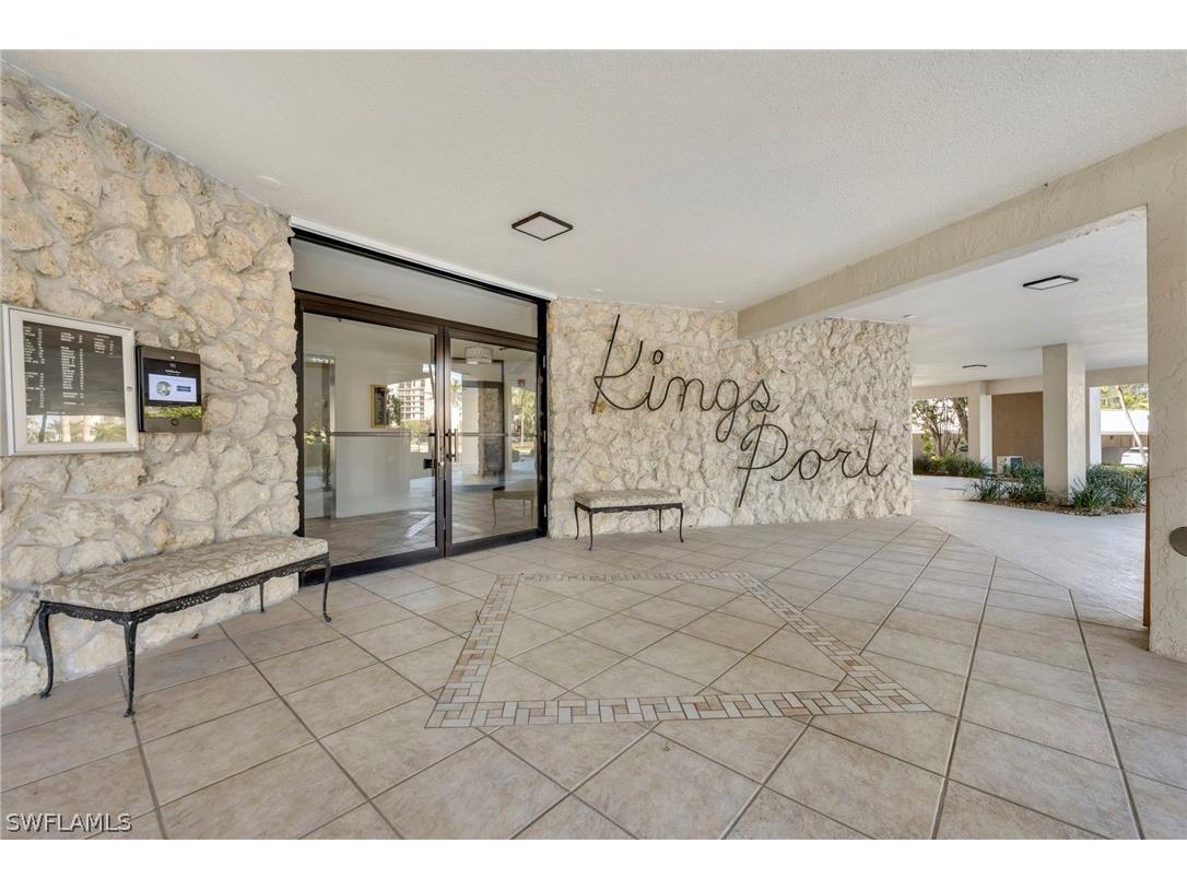 2150 Gulf Shore Boulevard N #609 Naples FL 34102 226012559 image3