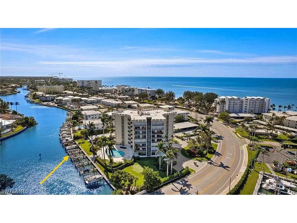 2150 Gulf Shore Boulevard N #611 Naples FL 34102 224062930 image1