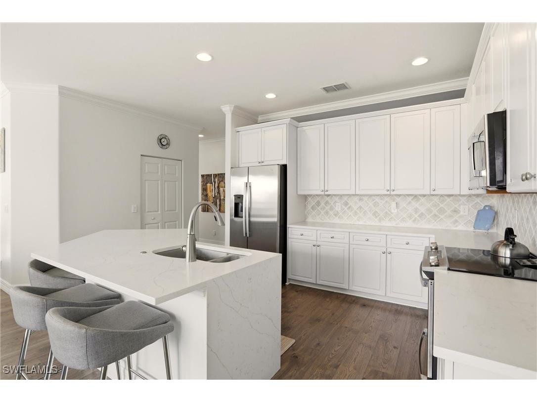 2150 Khasia Point Naples FL 34119 225084835 image11