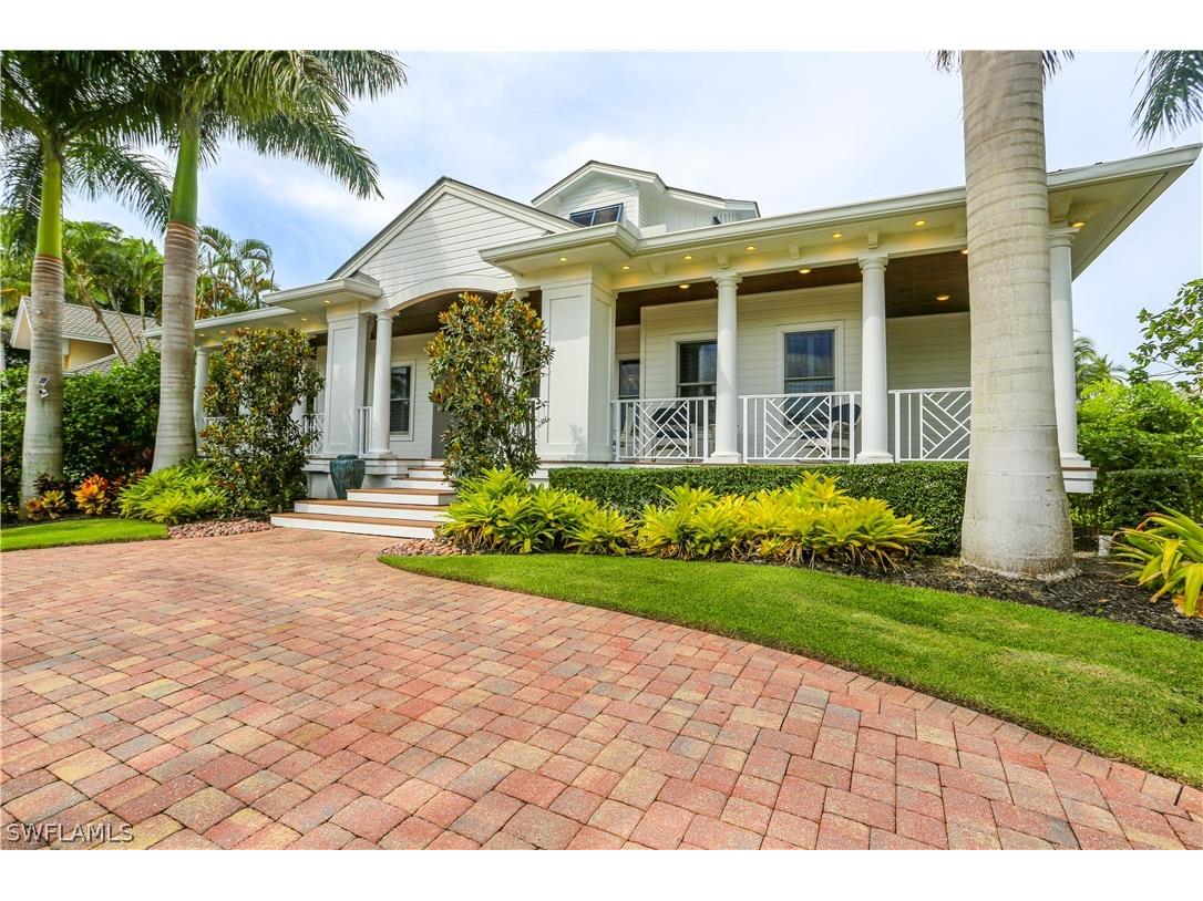 2150 Marina Drive Naples FL 34102 222071987 image1