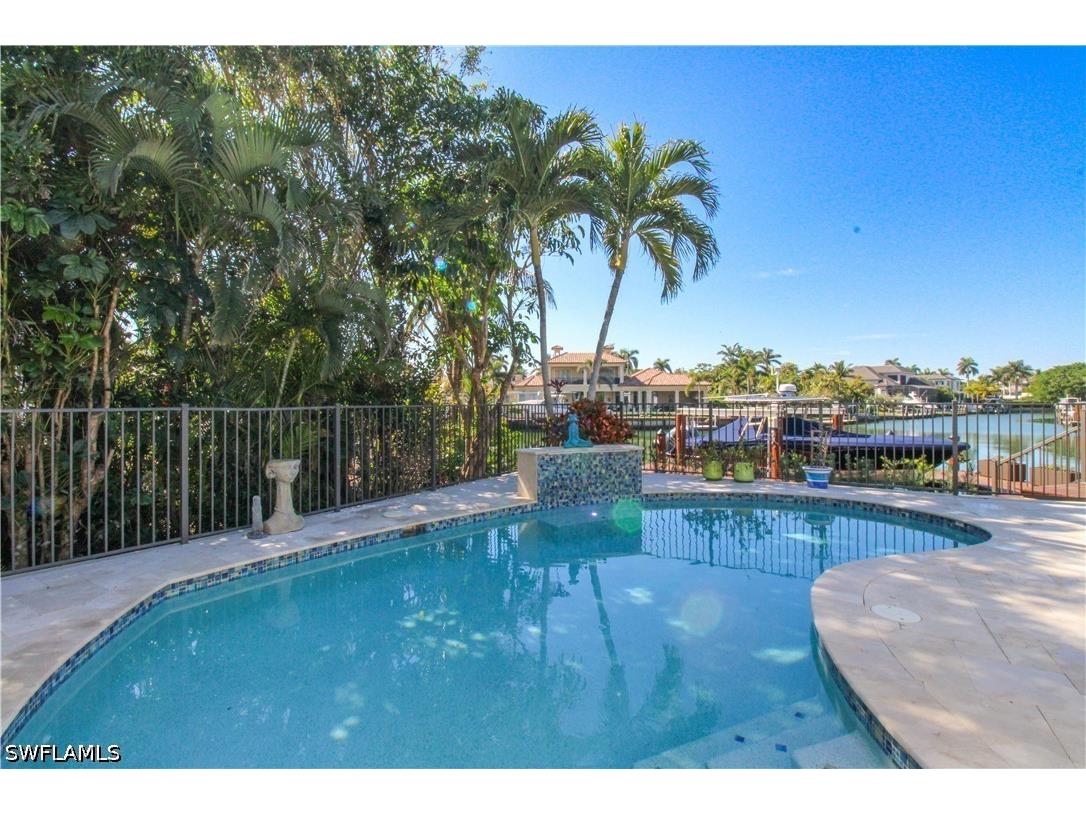 2150 Marina Drive Naples FL 34102 226012896 image11