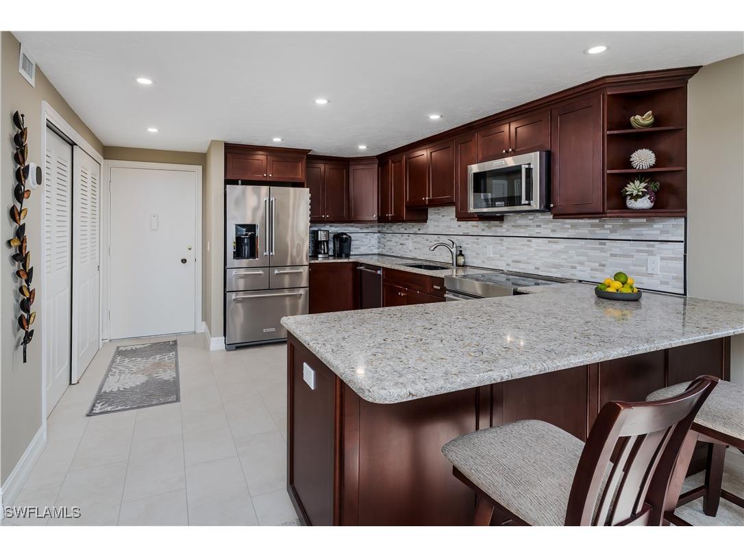 2150 Gulf Shore Boulevard N #609 Naples FL 34102 225076907 image22