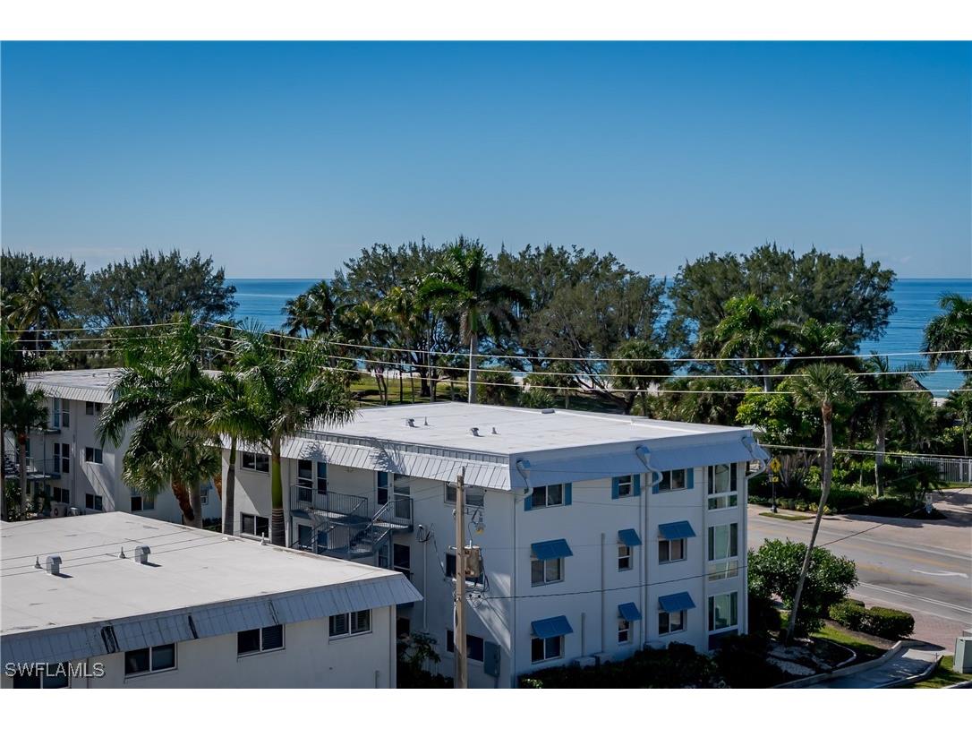 2150 Gulf Shore Boulevard N #609 Naples FL 34102 225076907 image46