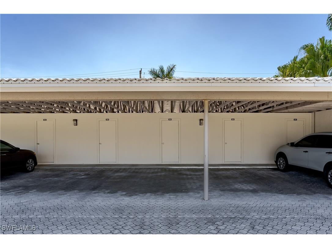 2150 Gulf Shore Boulevard N #609 Naples FL 34102 225076907 image49