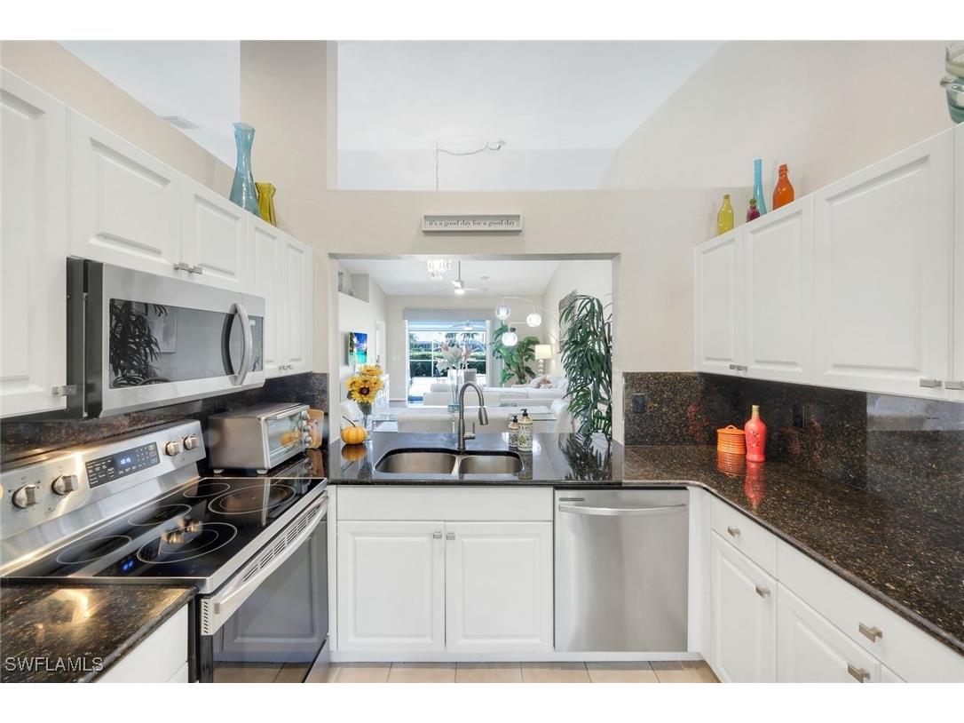 2150 Stacil Circle #13 Naples FL 34109 225079118 image15