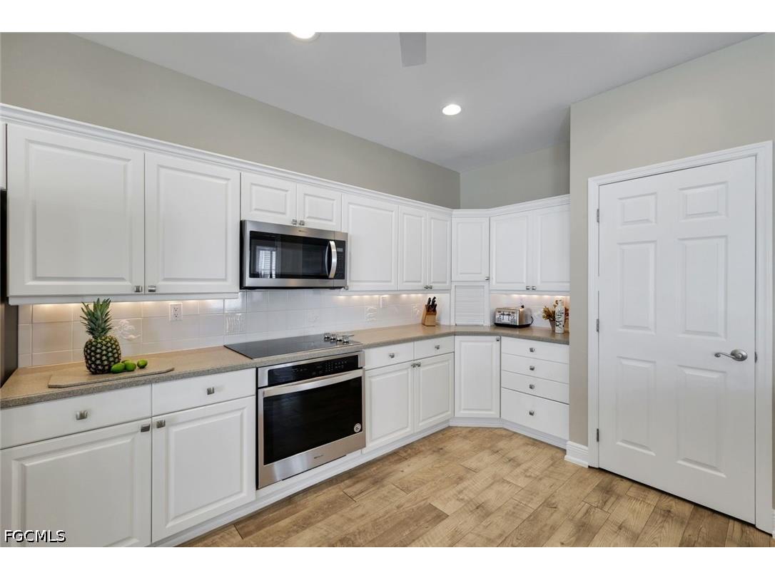 21500 - 21504 Indian Bayou Drive Fort Myers Beach FL 33931 2026017632 image13