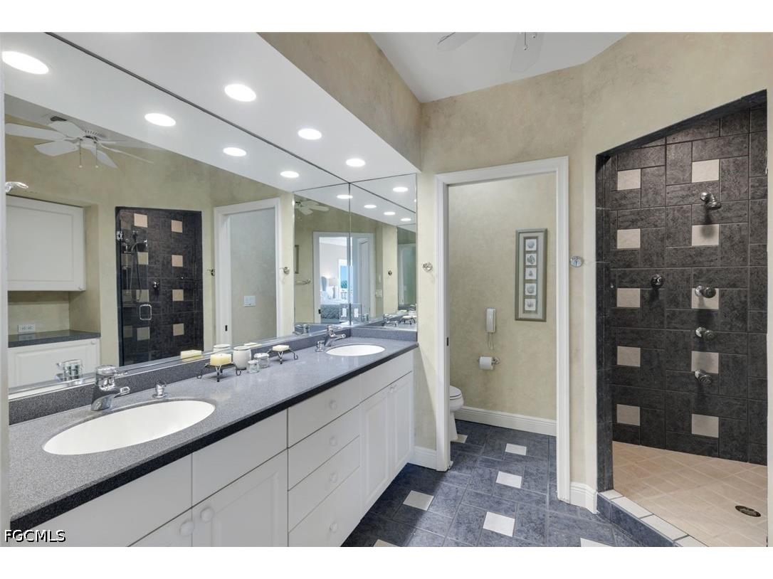 21500 - 21504 Indian Bayou Drive Fort Myers Beach FL 33931 2026017632 image19