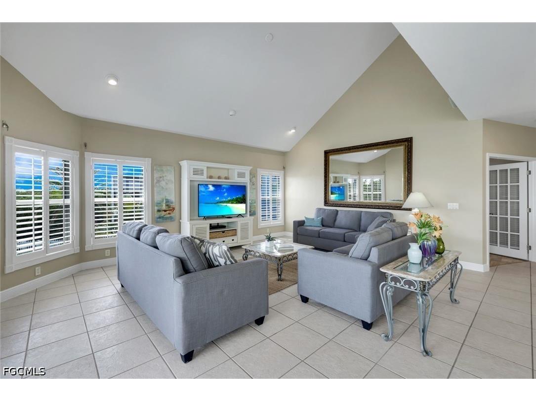 21500 - 21504 Indian Bayou Drive Fort Myers Beach FL 33931 2026017632 image24