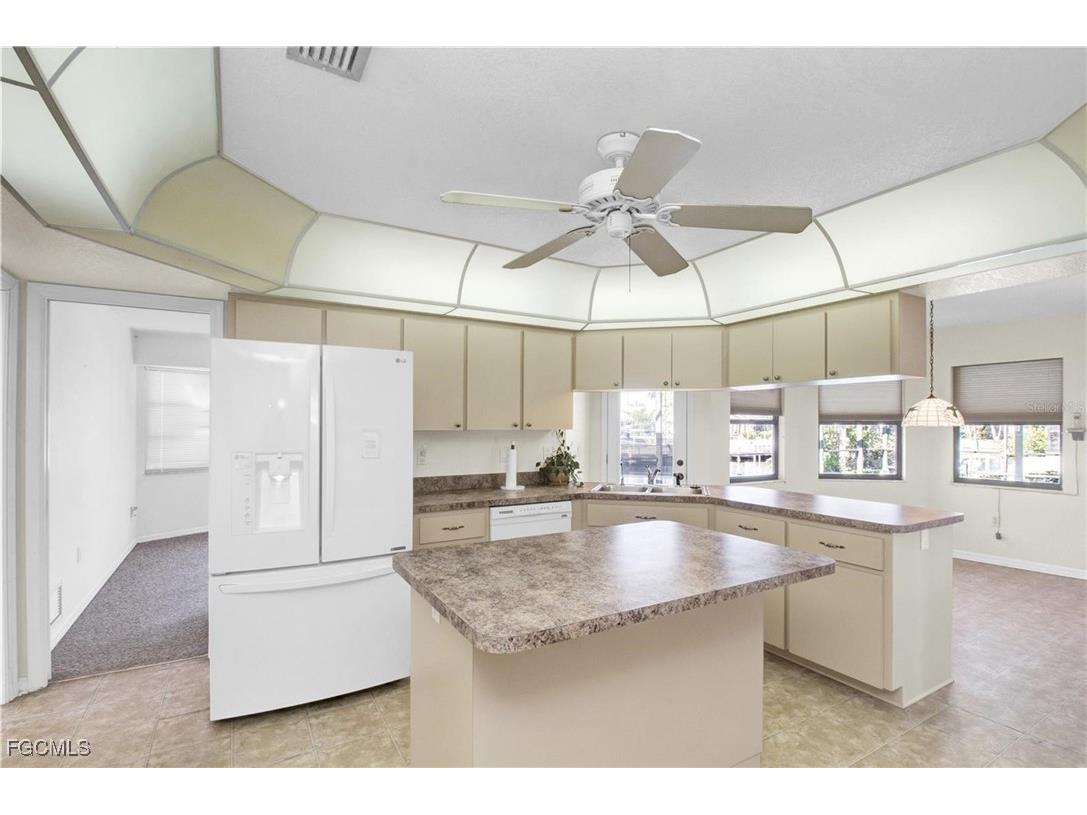 2151 Charlotte Amalie Court Punta Gorda FL 33950 2025003361 image9