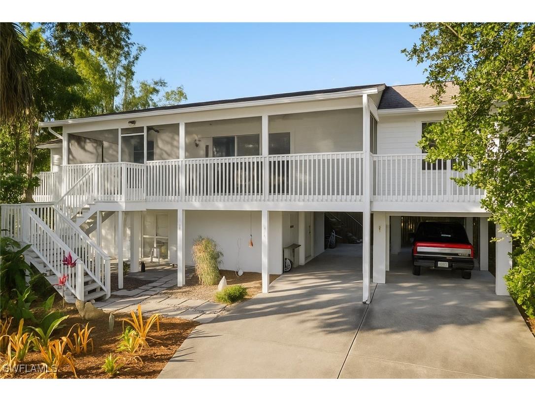 2151 Estey Avenue Naples FL 34104 225074984 image1