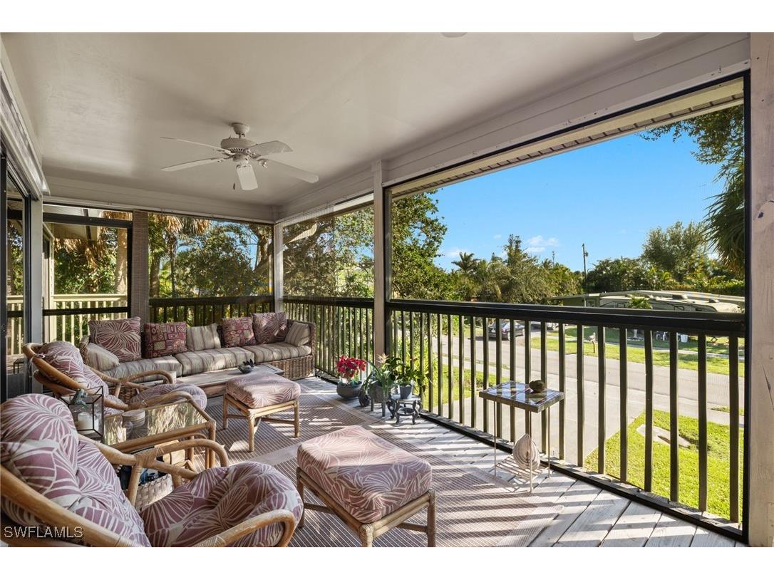 2151 Estey Avenue Naples FL 34104 225074984 image10