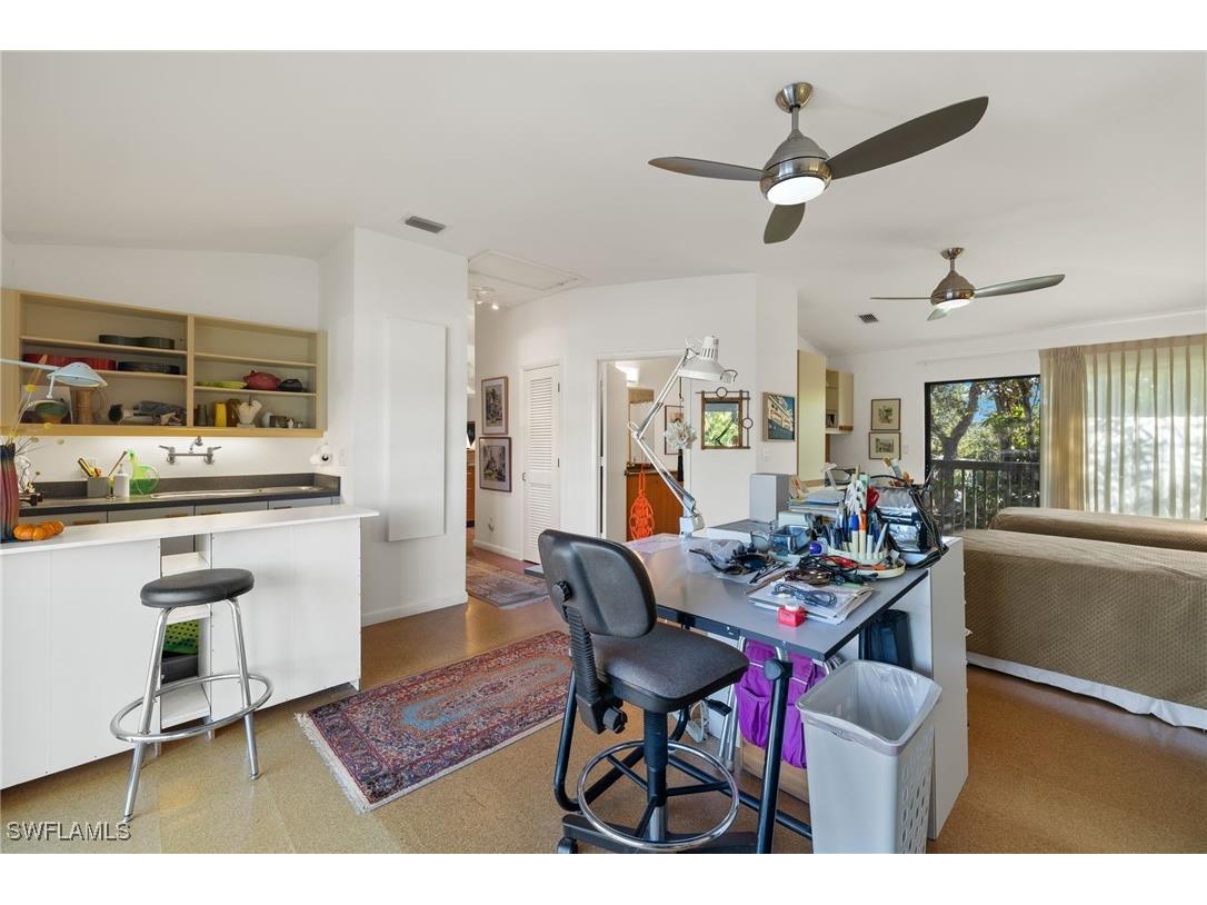 2151 Estey Avenue Naples FL 34104 225074984 image19