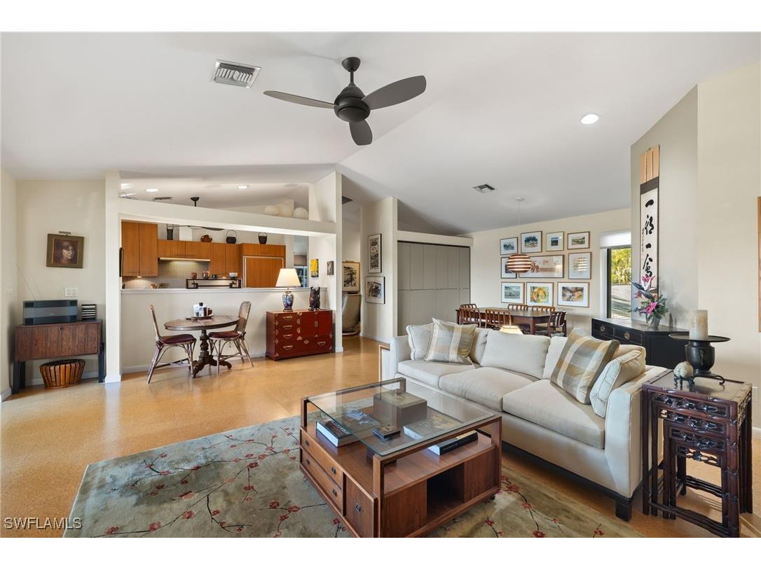 2151 Estey Avenue Naples FL 34104 225074984 image3