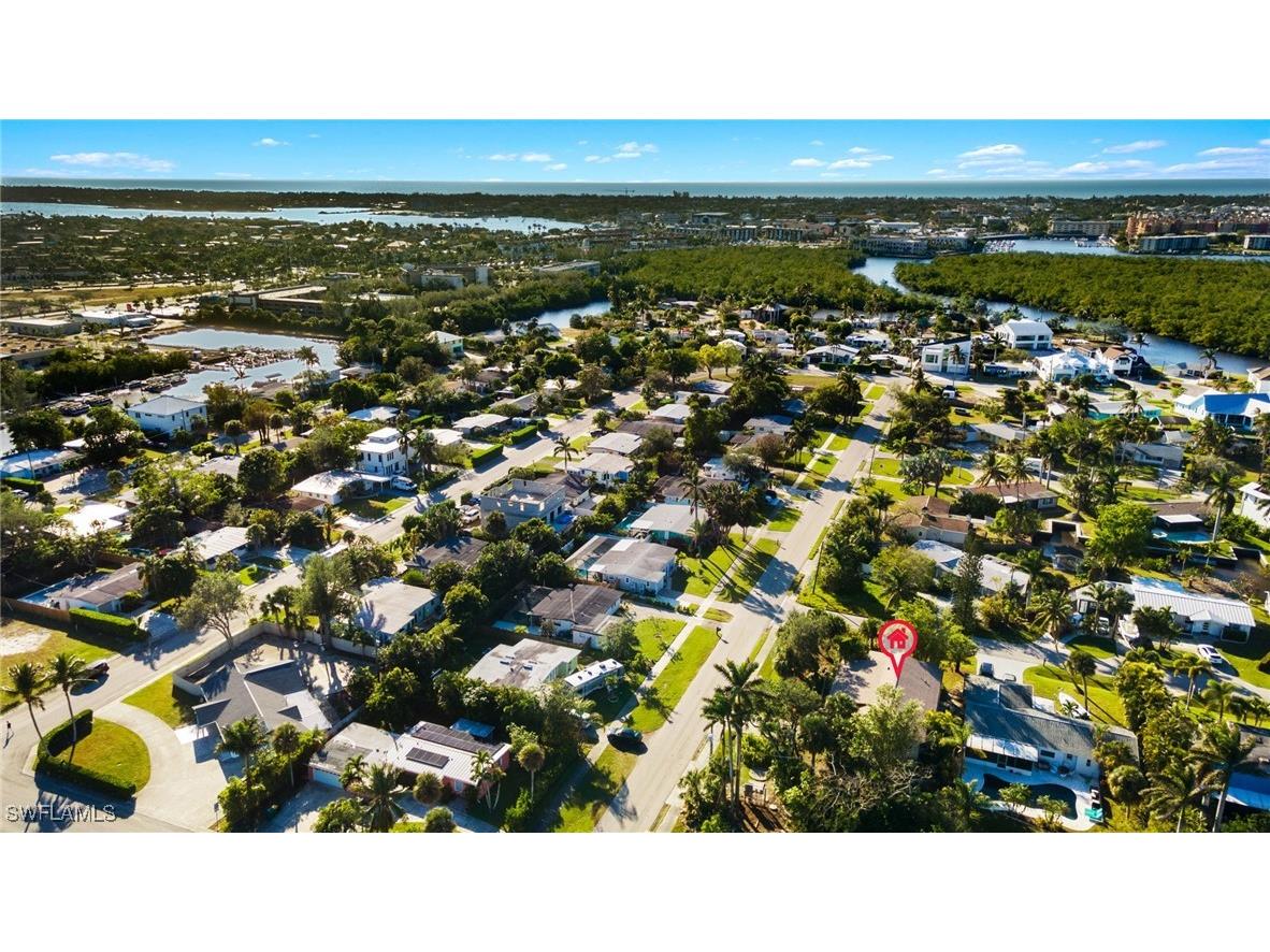 2151 Estey Avenue Naples FL 34104 225074984 image34