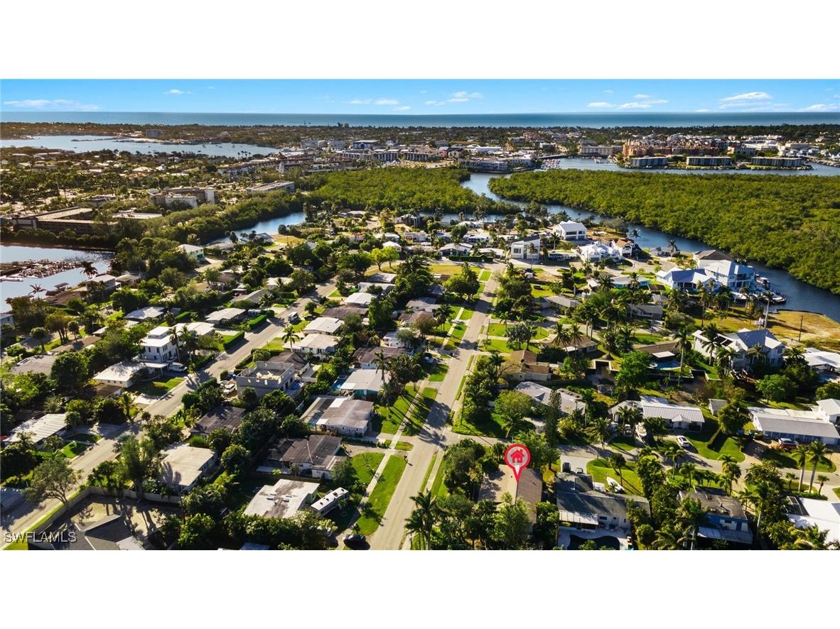 2151 Estey Avenue Naples FL 34104 225074984 image36