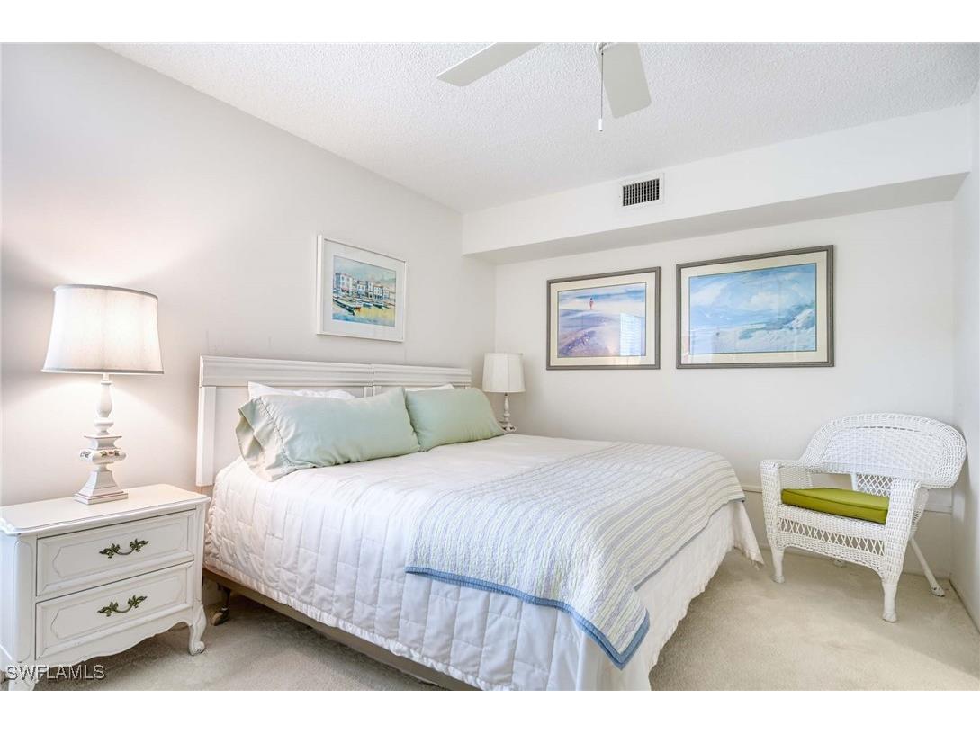 2151 Gulf Shore Boulevard N #204 Naples FL 34102 225071159 image17