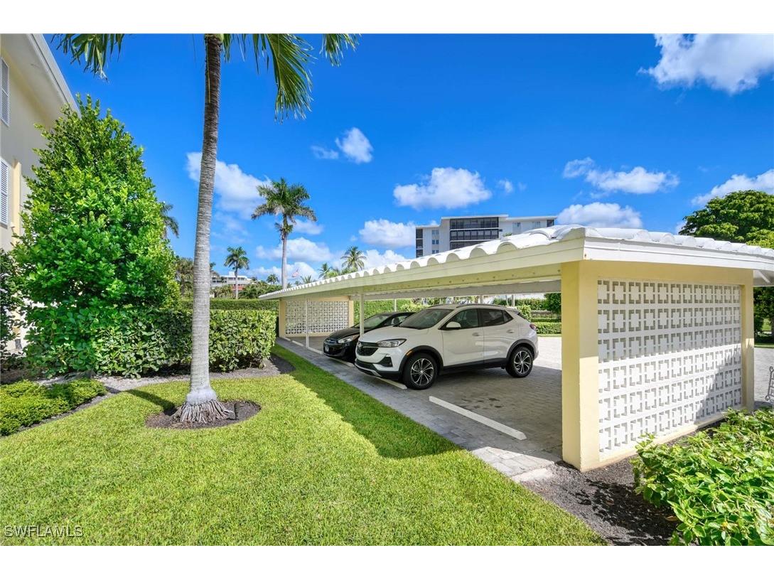 2151 Gulf Shore Boulevard N #204 Naples FL 34102 225071159 image20