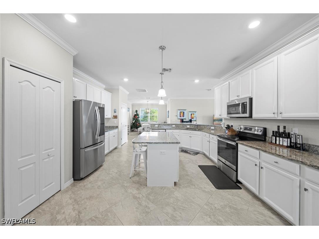 2151 Vermont Lane Naples FL 34120 226015169 image13