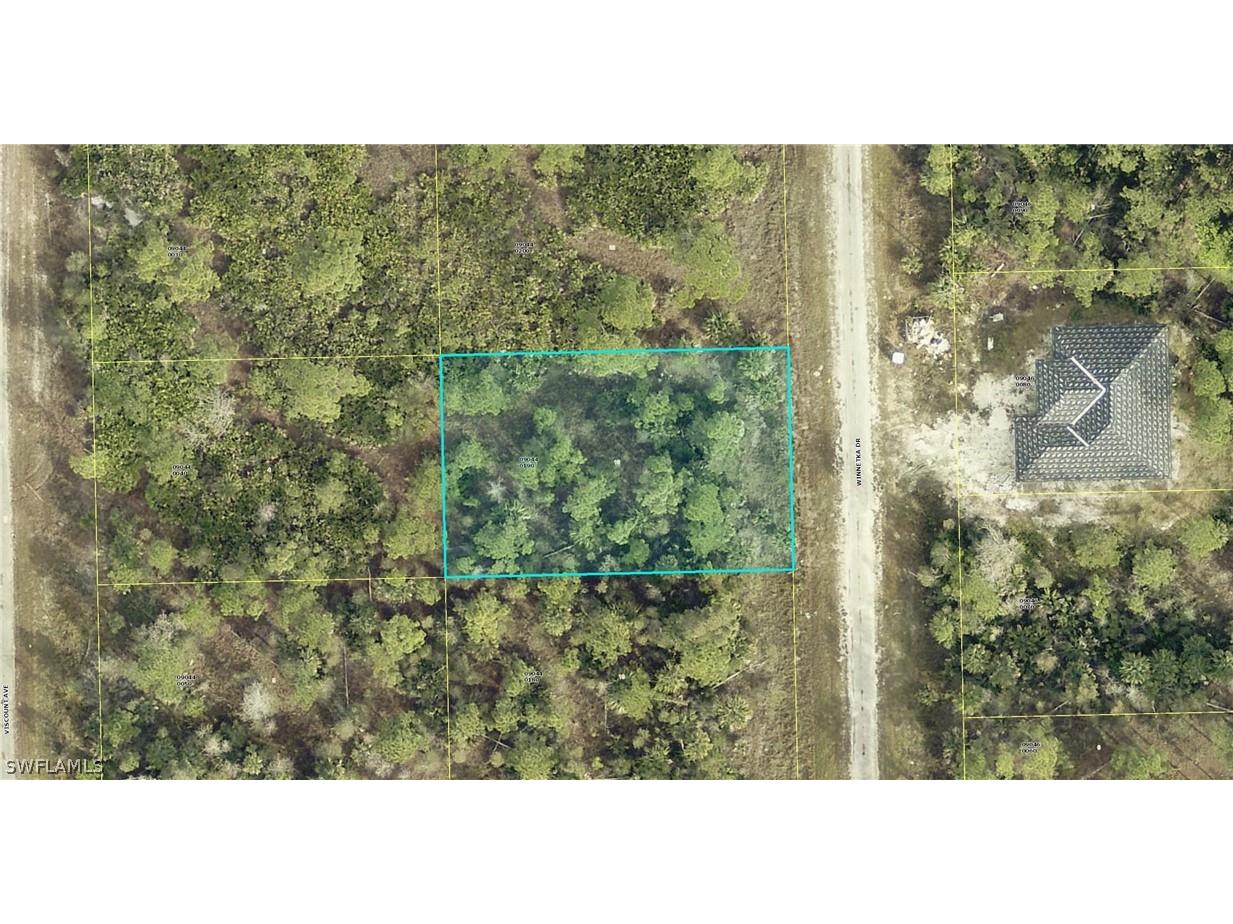 2151 Winnetka Drive Lehigh Acres FL 33972 224052885 image1