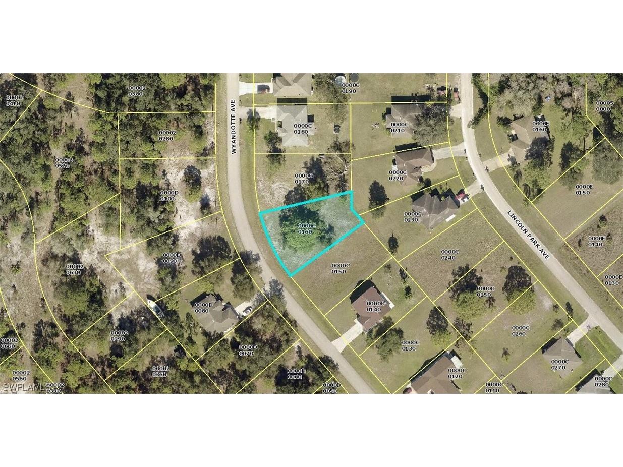 2151 Wyandotte Avenue Alva FL 33920 224023345 image1