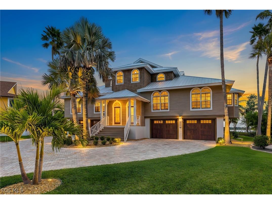 21510/21512 Indian Bayou Drive Fort Myers Beach FL 33931 2026013453 image1