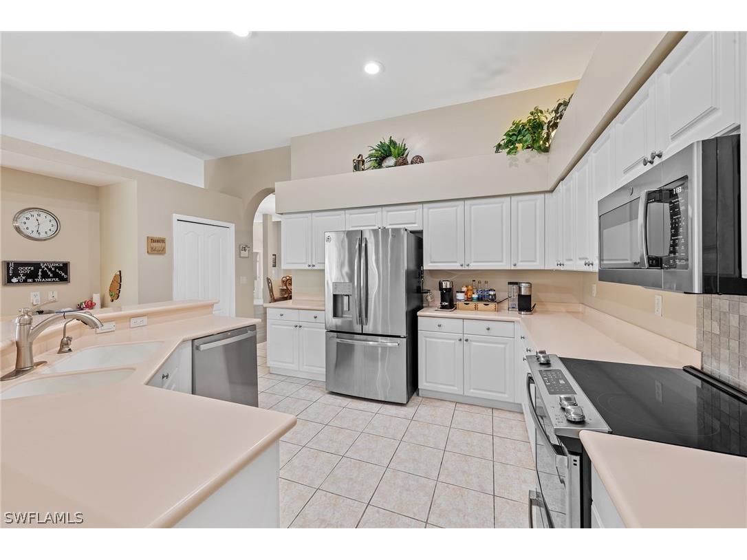 21511 Belhaven Way Estero FL 33928 226008120 image10