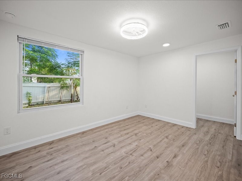 21512 Kenyon Avenue Port Charlotte FL 33952 2025014895 image12