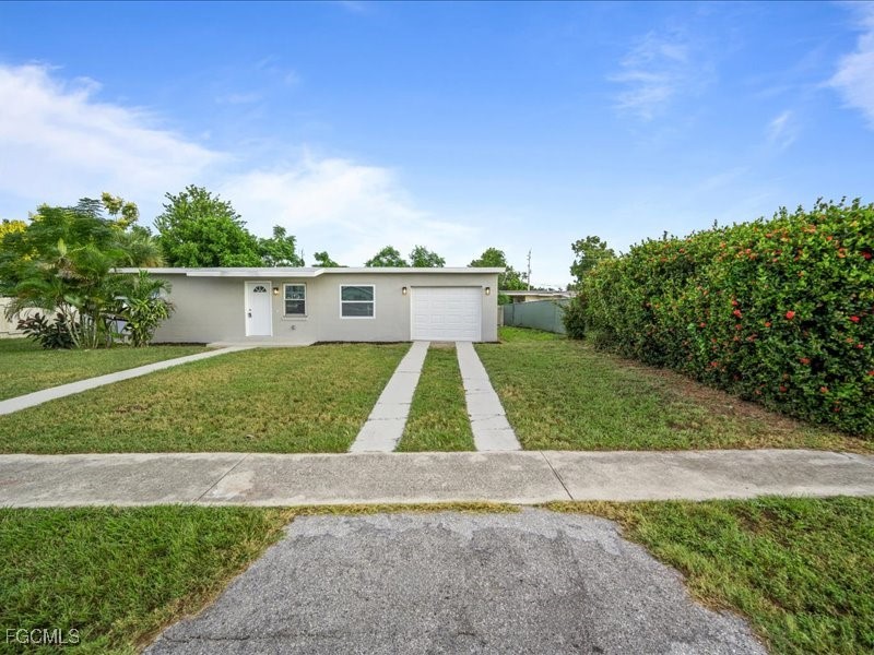 21512 Kenyon Avenue Port Charlotte FL 33952 2025014895 image2