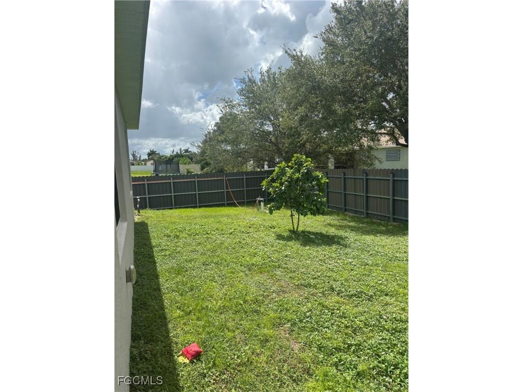 2152 NW 22nd Avenue Cape Coral FL 33993 2025015761 image7