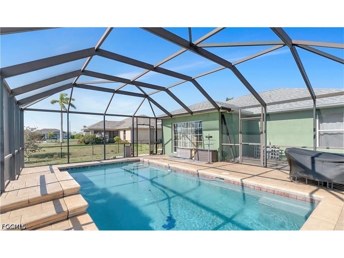 2152 NW 22nd Place Cape Coral FL 33993 2026025280 image2