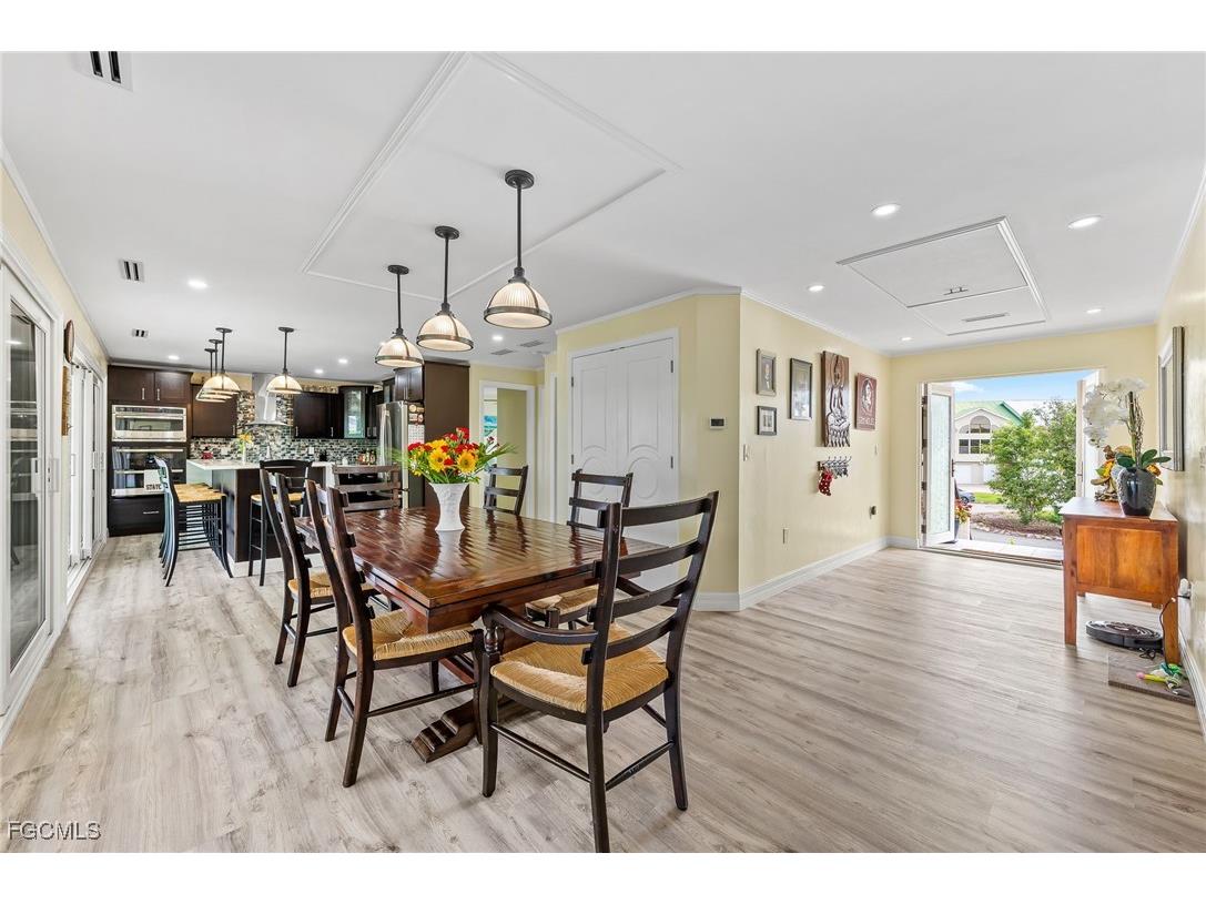 21520/522 Indian Bayou Drive Fort Myers Beach FL 33931 2026000463 image14