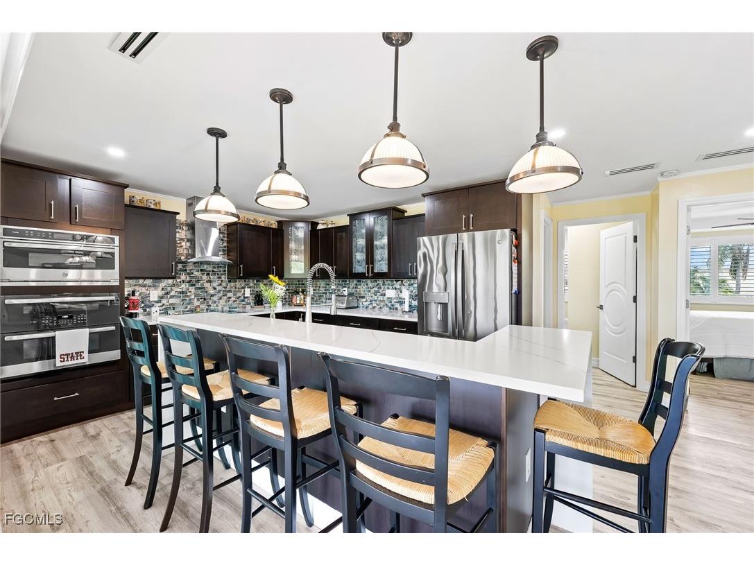 21520/522 Indian Bayou Drive Fort Myers Beach FL 33931 2026000463 image17