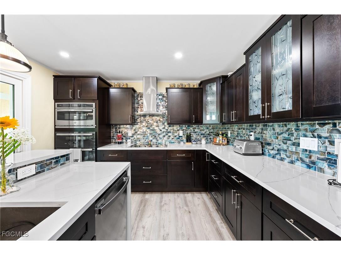 21520/522 Indian Bayou Drive Fort Myers Beach FL 33931 2026000463 image19