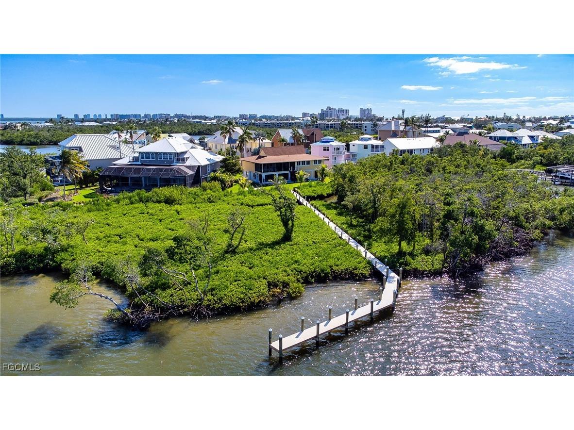 21520/522 Indian Bayou Drive Fort Myers Beach FL 33931 2026000463 image3