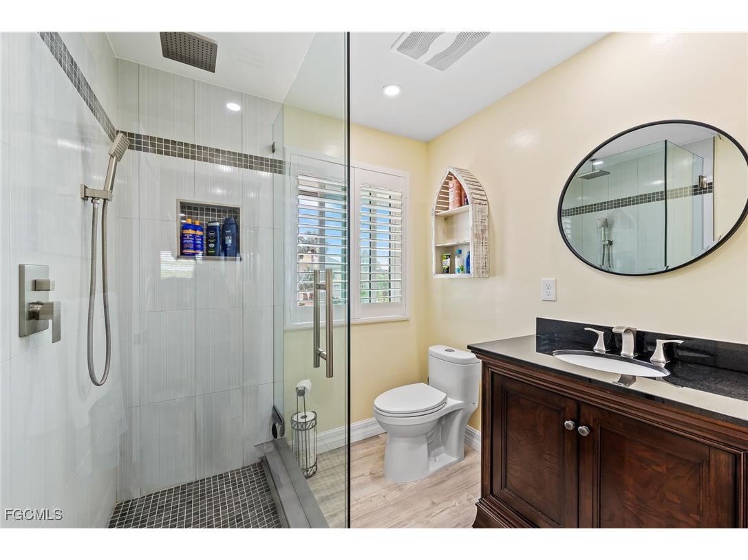 21520/522 Indian Bayou Drive Fort Myers Beach FL 33931 2026000463 image38