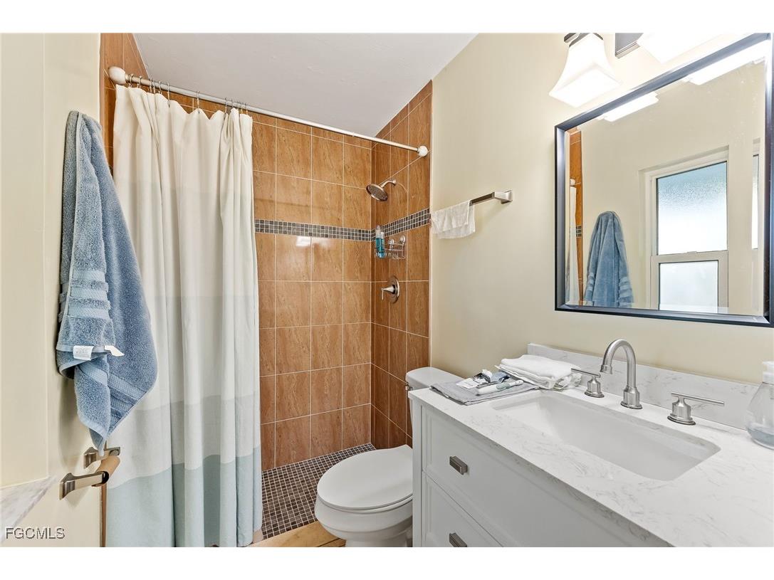21520/522 Indian Bayou Drive Fort Myers Beach FL 33931 2026000463 image46
