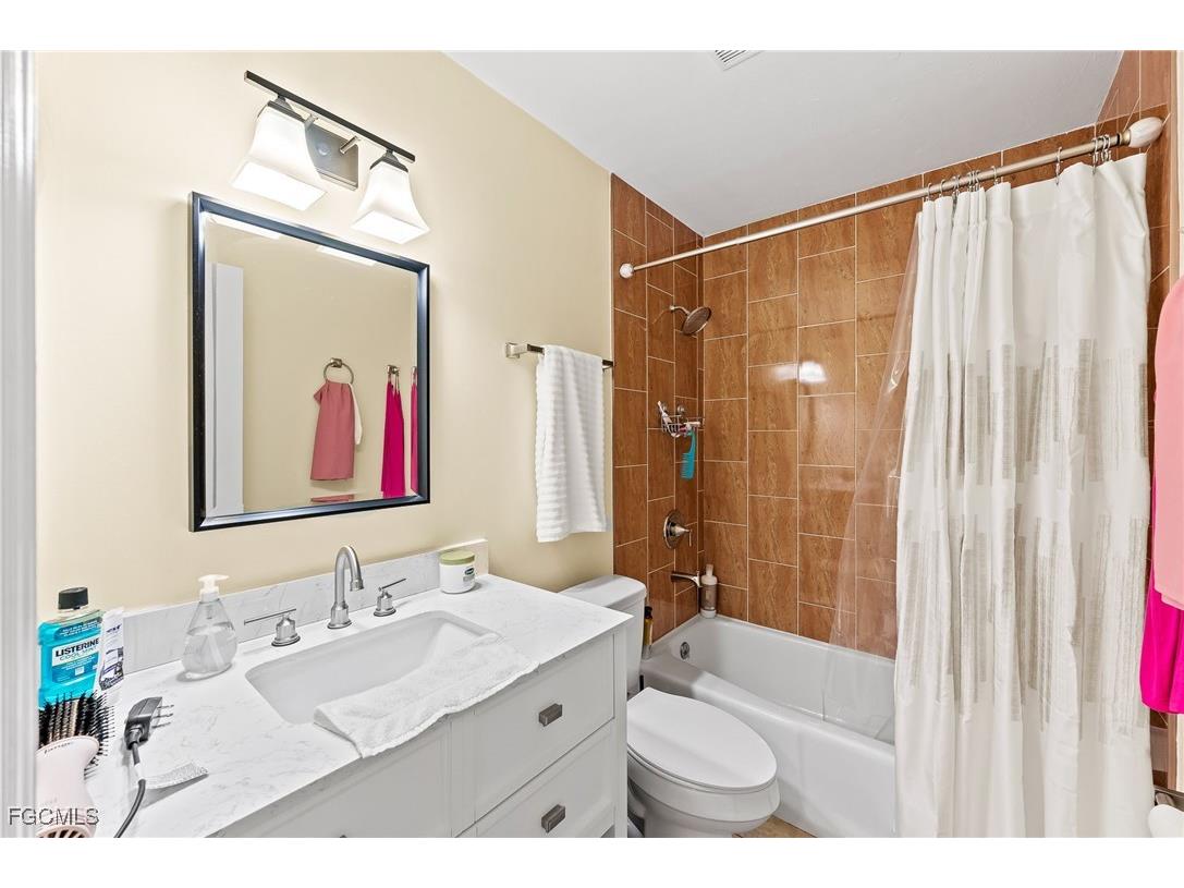 21520/522 Indian Bayou Drive Fort Myers Beach FL 33931 2026000463 image48