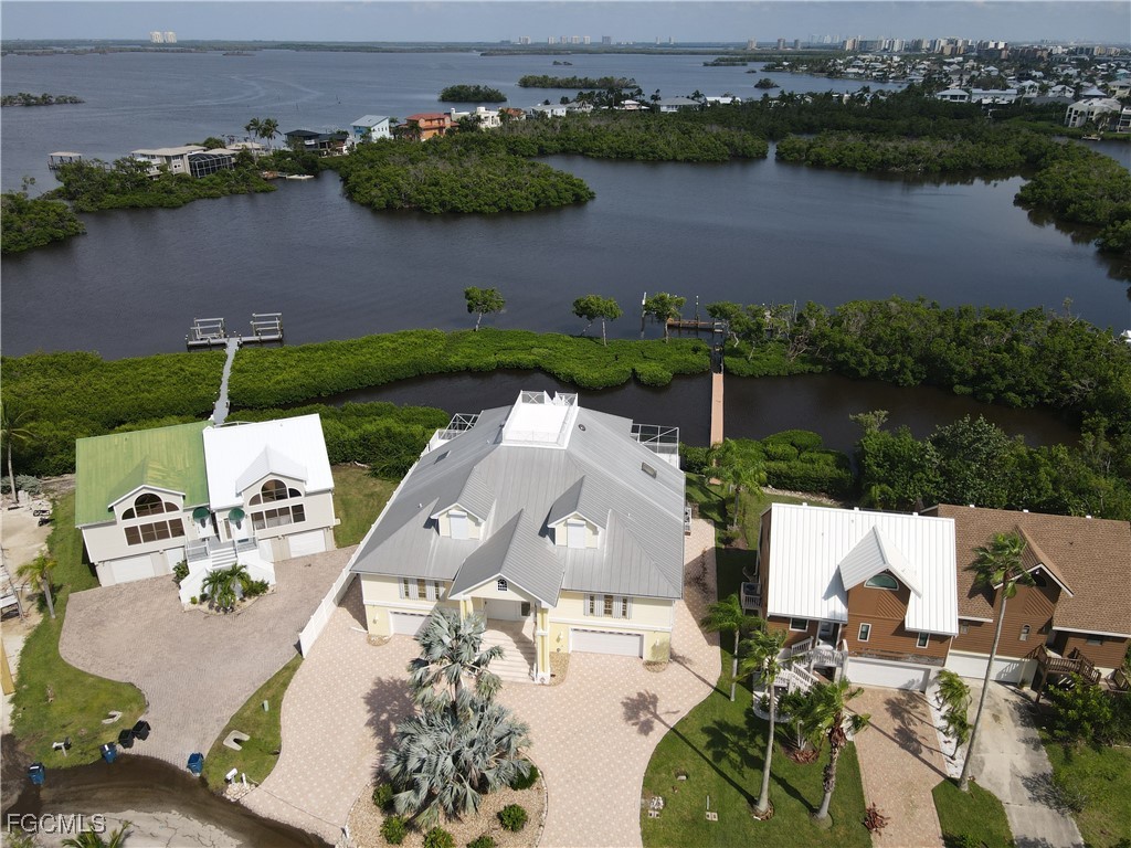 21523 Indian Bayou Drive Fort Myers Beach FL 33931 2025008643 image5