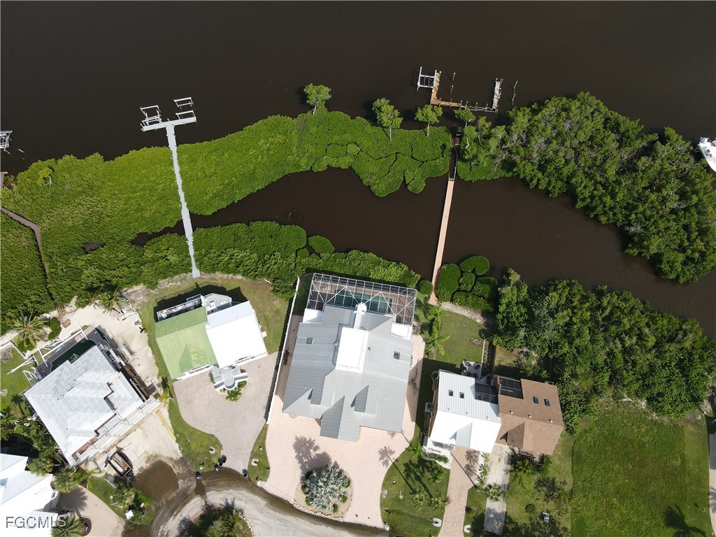 21523 Indian Bayou Drive Fort Myers Beach FL 33931 2025008643 image6