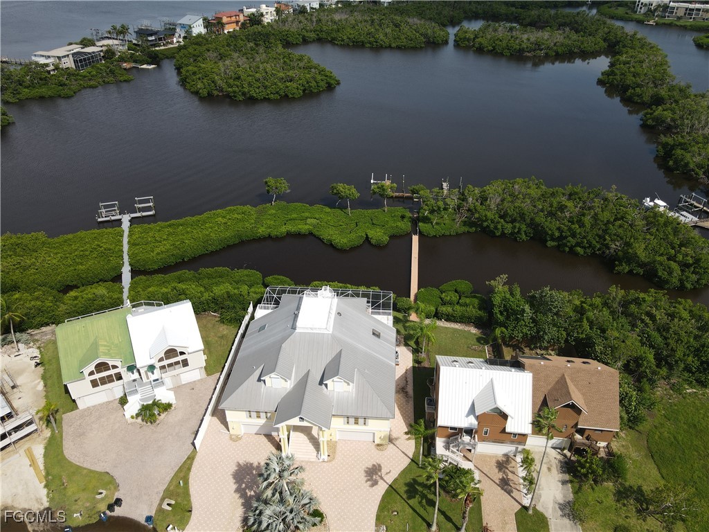 21523 Indian Bayou Drive Fort Myers Beach FL 33931 2025008643 image7