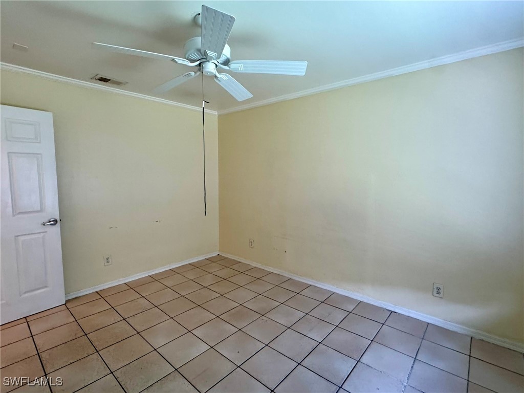2153 Sunshine Boulevard #4 Naples FL 34116 225082509 image19