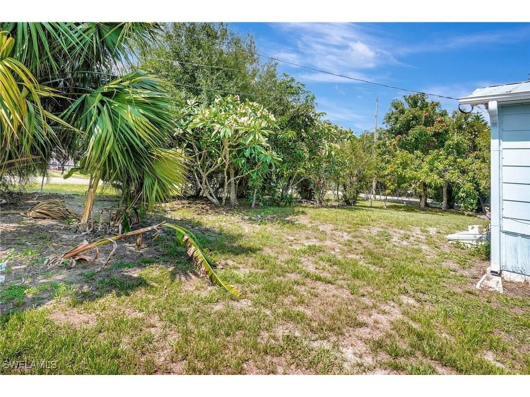 2153 Twin Brooks Road North Fort Myers FL 33917 225051146 image28