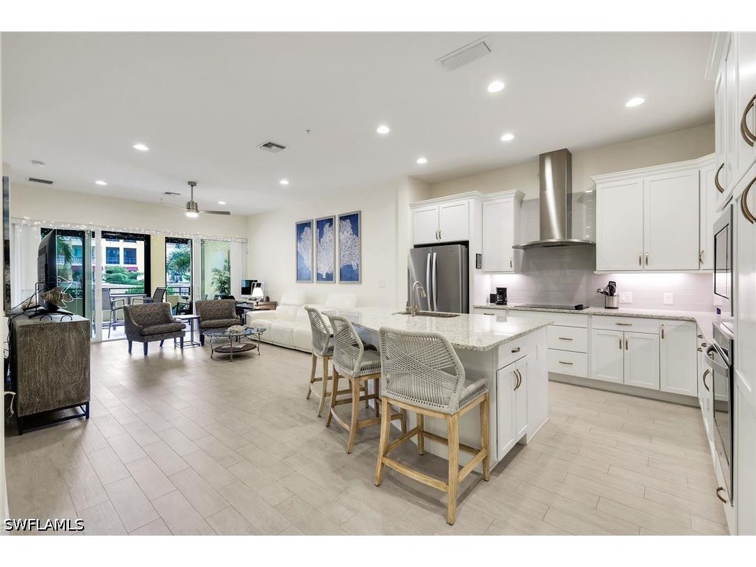 21530 Strada Nuova Circle #205 Estero FL 33928 226021598 image1