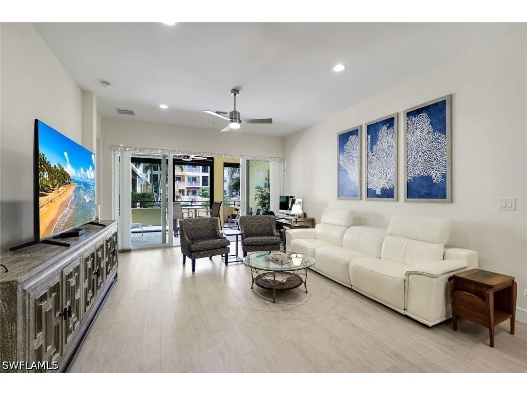 21530 Strada Nuova Circle #205 Estero FL 33928 226021598 image5