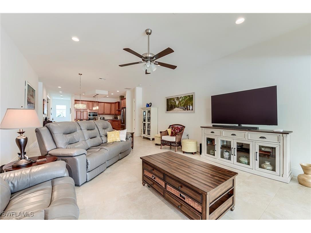 21530 Strada Nuova Circle #215 Estero FL 33928 225072105 image6