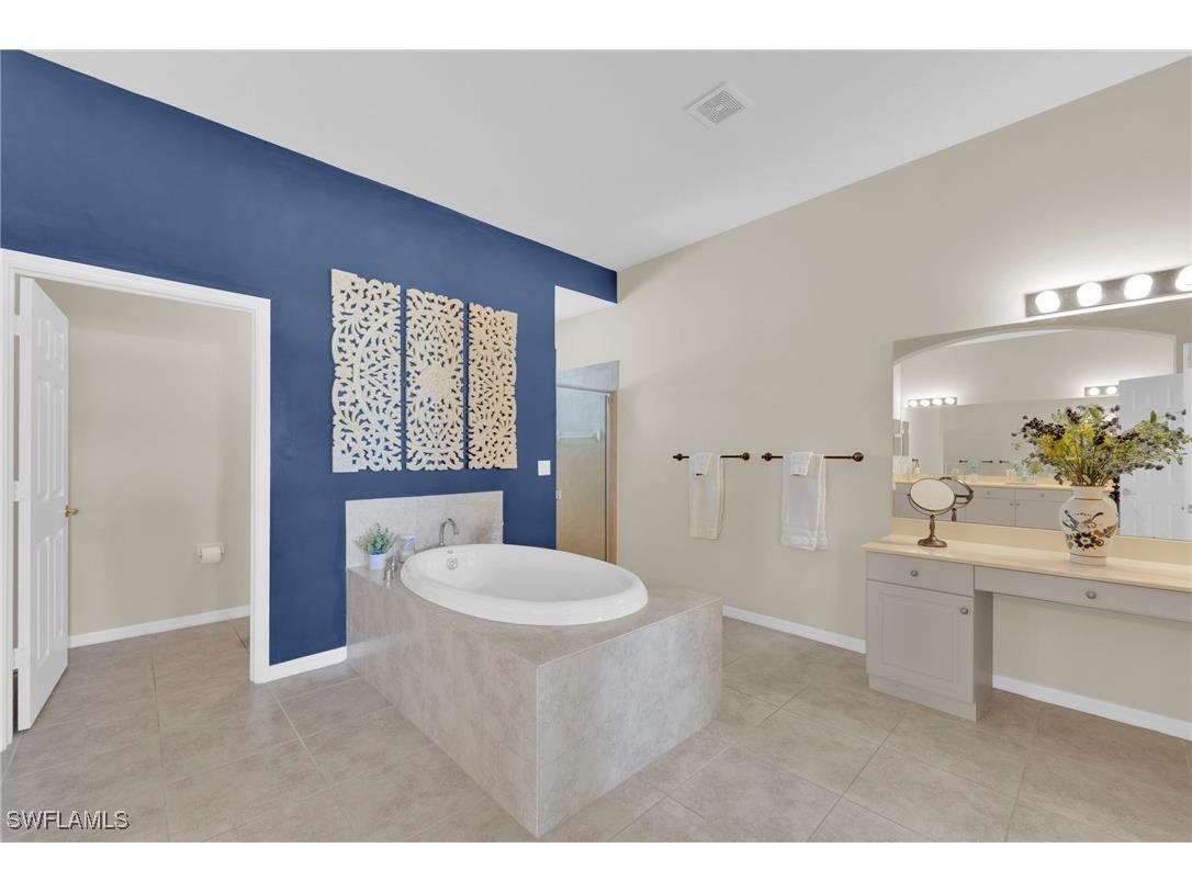 21536 Taft Court #203 Estero FL 33928 225083830 image20